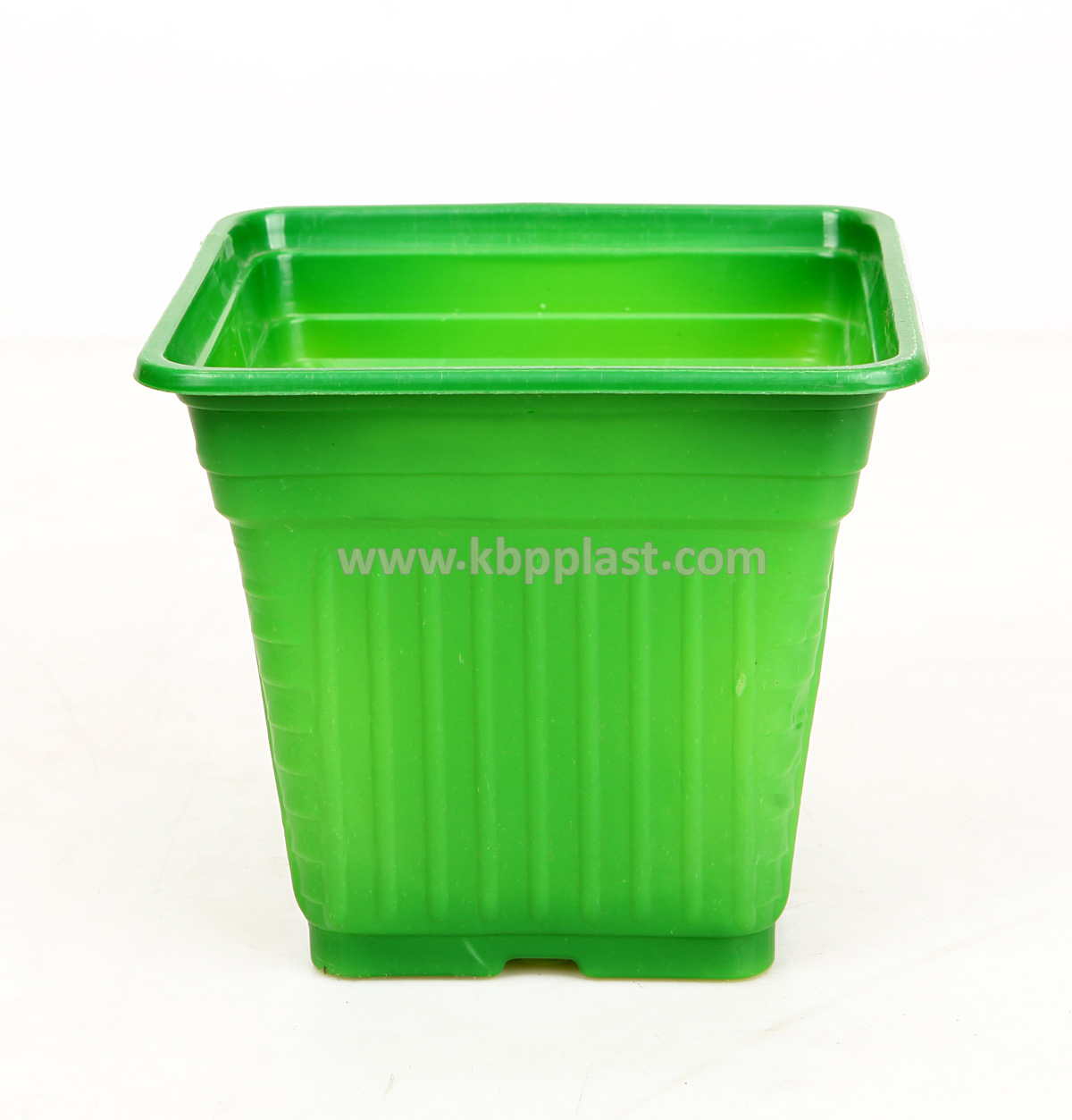 plastic pot for agricultural growing