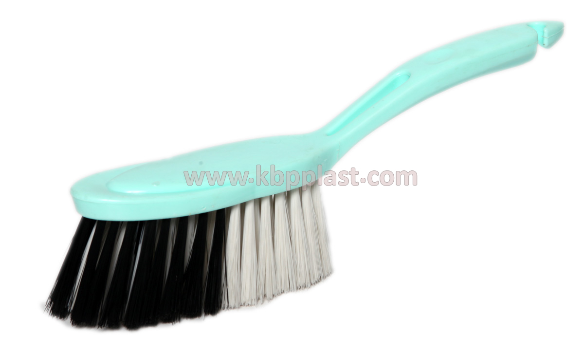 Curved handle brush (KM)