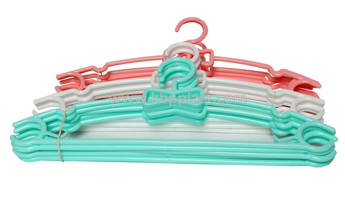 Ribbon cloth hanger (KM)